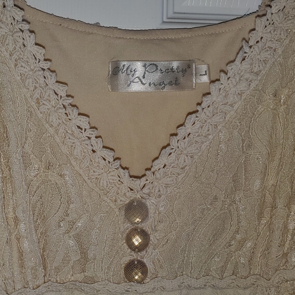 Top - Picture 3 of 3